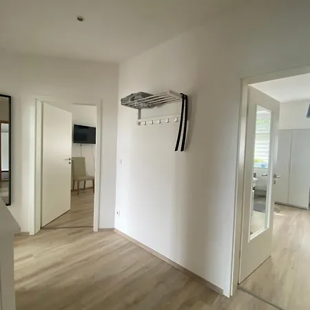 Moderne 3-zimmer Monteurswohnung Bis 6 Personen Im Leipziger Sueden - Knautkleeberg